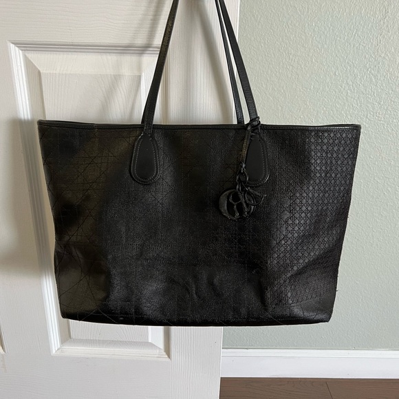 Dior Black Shoulder Bag - Picture 2 of 13